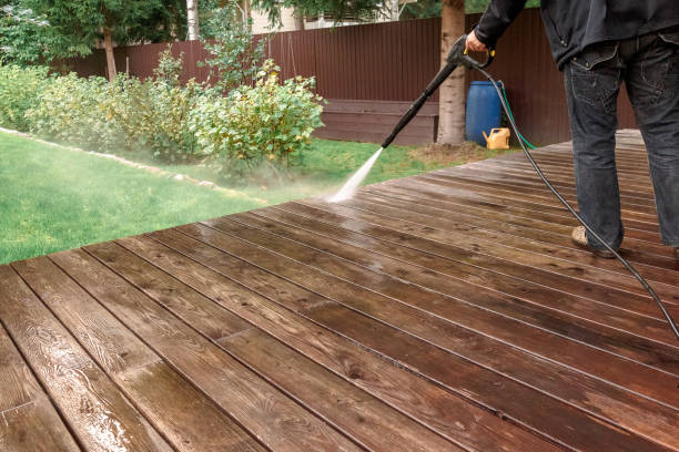 Best Sign and Awning Cleaning  in Mccom, OH